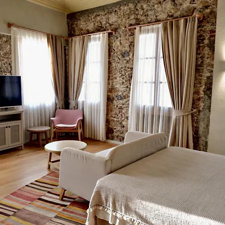 Appart hôtel Bono Old Town 4*