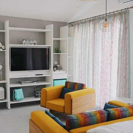 Bono Old Town Aparthotel