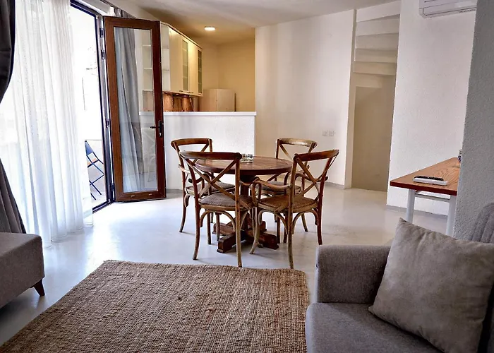 Bono Old Town Apart-hotel 4*