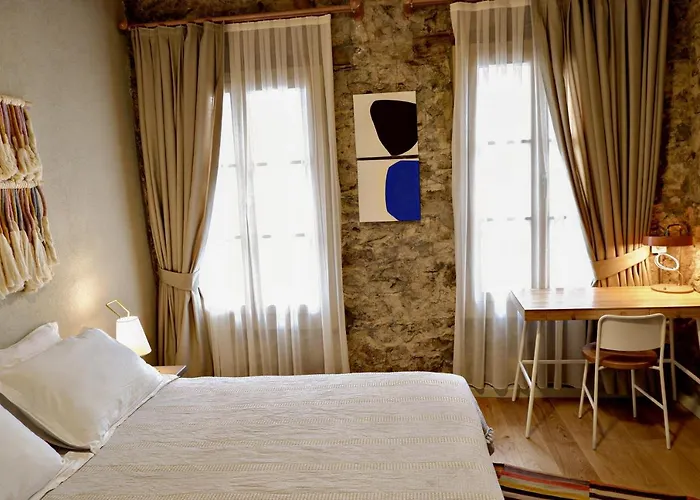 מלון דירות Bono Old Town מרמריס