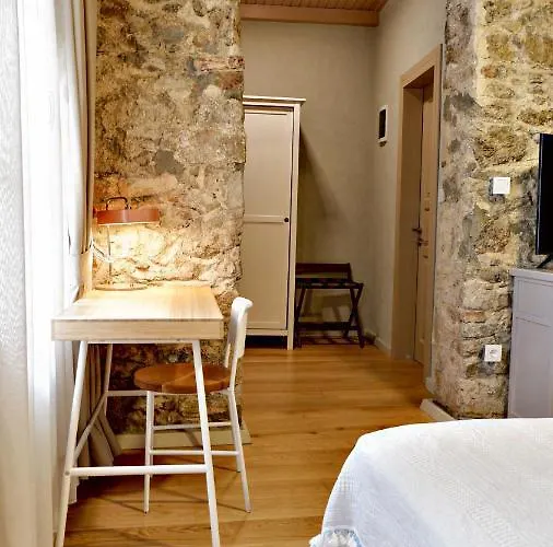 מלון דירות Bono Old Town 4*