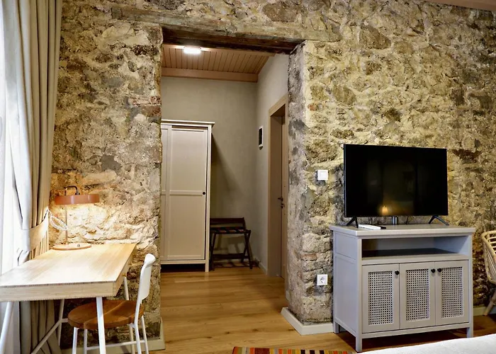 Bono Old Town מלון דירות מרמריס