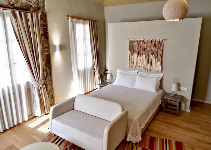 מלון דירות Bono Old Town מרמריס